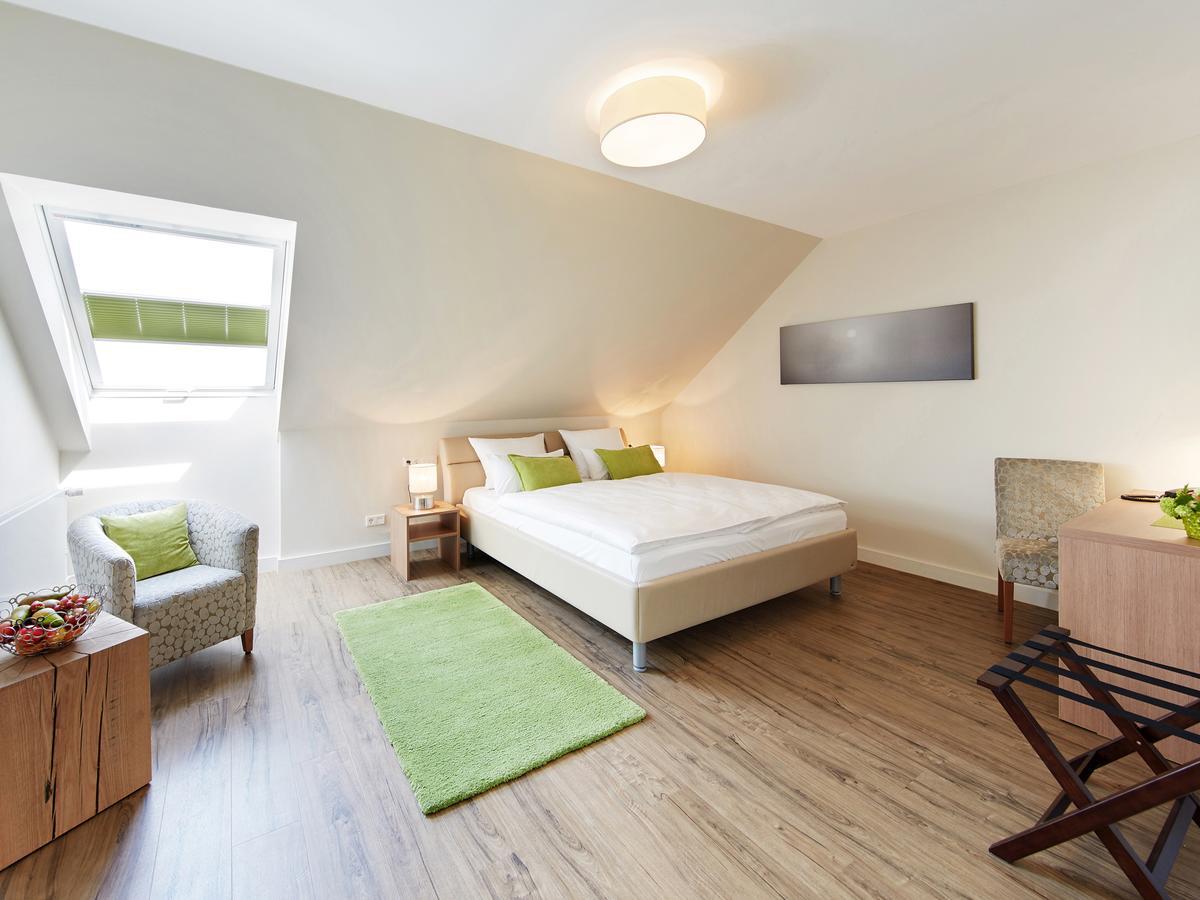 Rodelhaus Hotel Arnsberg Bagian luar foto